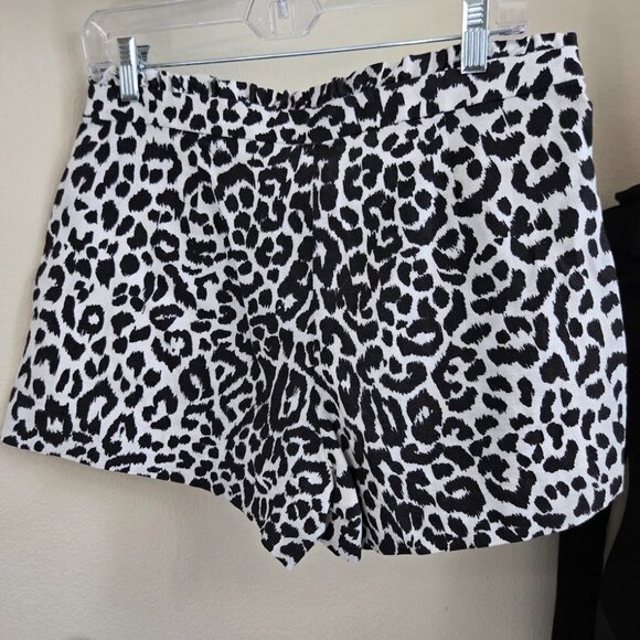 J. Crew Factory Black‎ White Leopard Print Shorts Size 4 - Picture 5 of 7